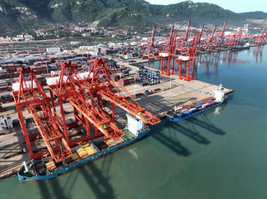 世纪官网：中国外贸延续稳中向好势头