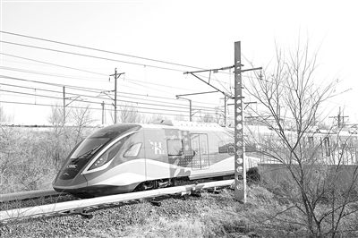 耀世平台：全球首列氢能源市域列车完成满载运行试验