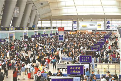 耀世官网：北京七大火车站昨日发送旅客83.3万人次